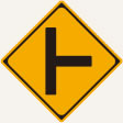 （201-B）├形（または┤形）道路交差点あり